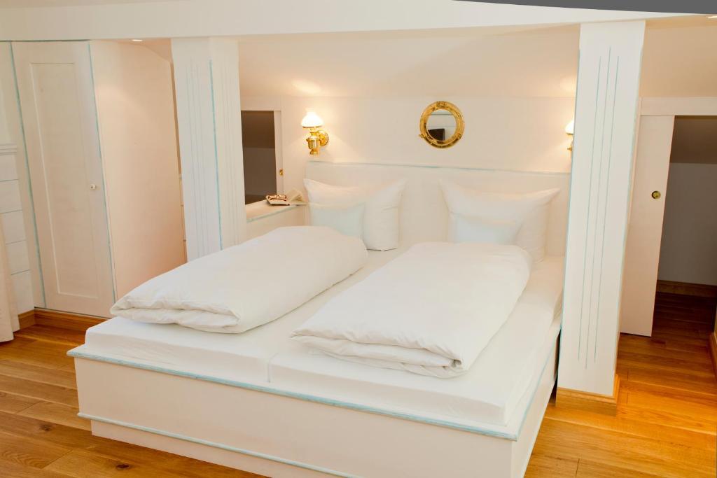 Landhaus Marinella Hotel Garni Bad Wiessee Chambre photo